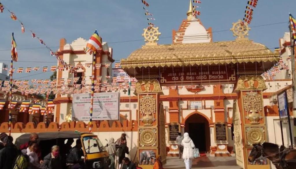 5Terminals-Tours-and-Travel